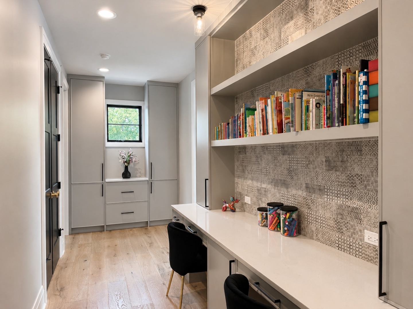 12702447 Property Photo 38