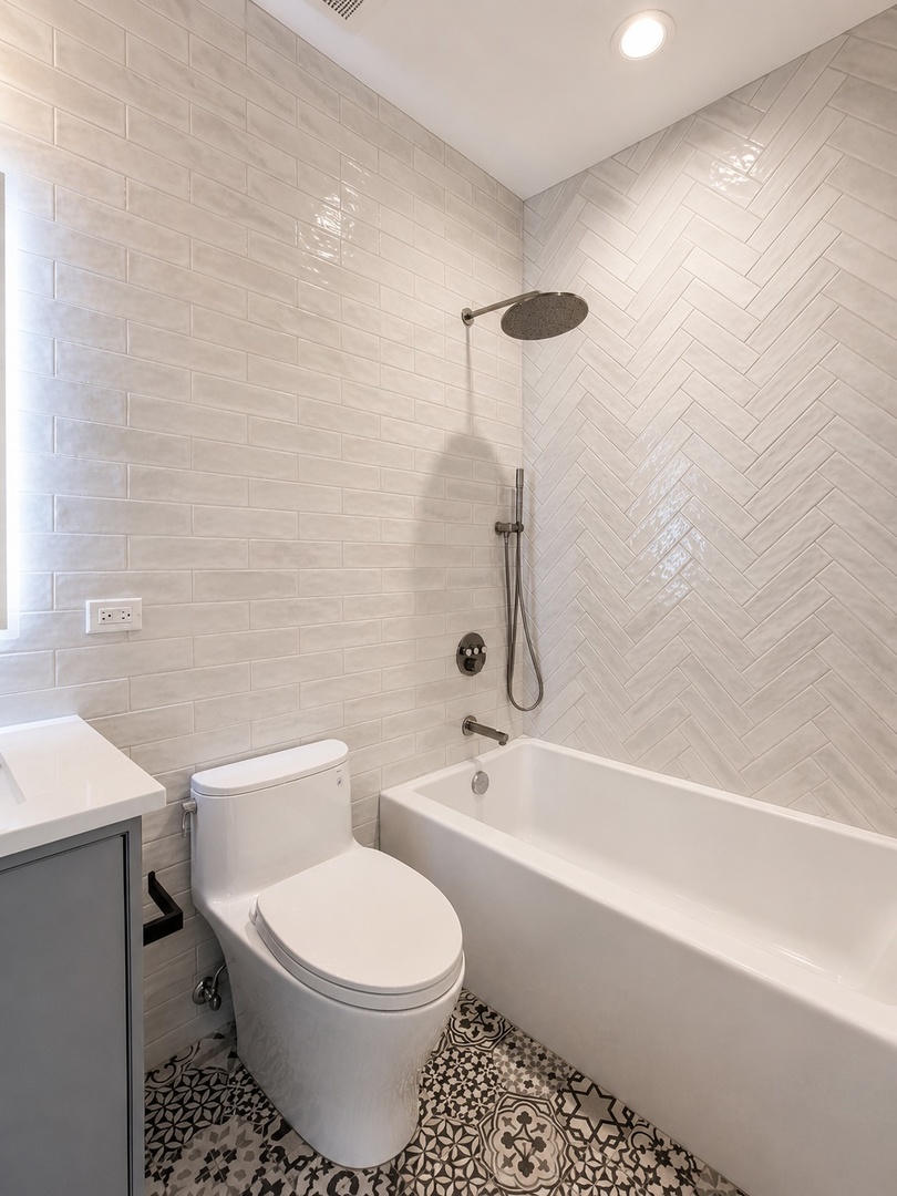 12702447 Property Photo 47