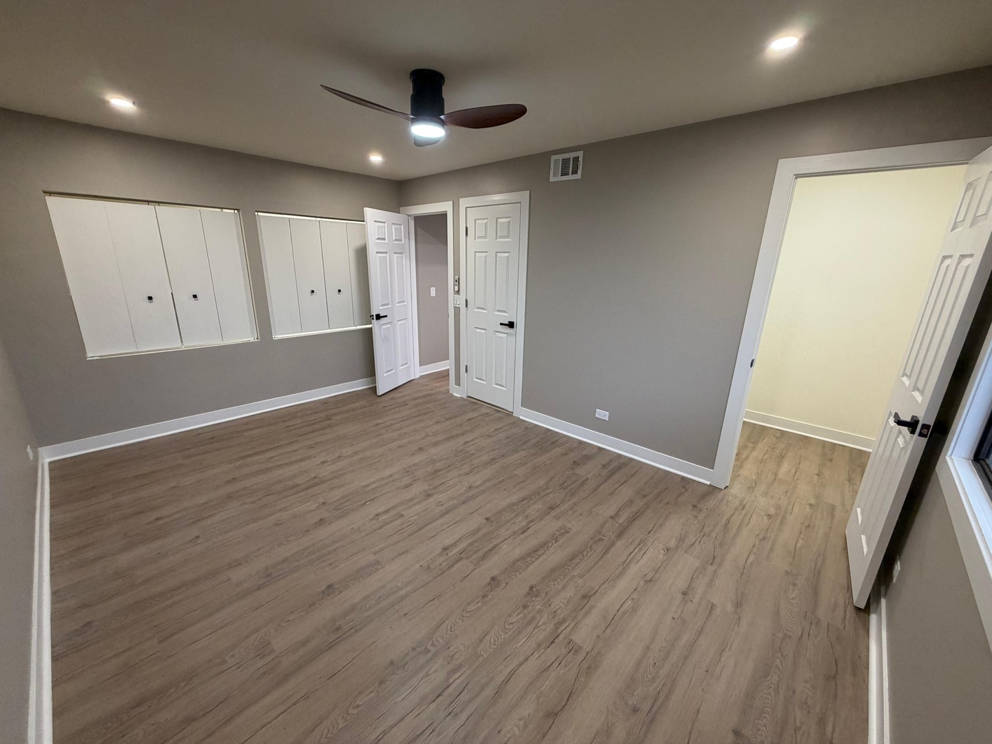208 Albert Drive Property Photo 7