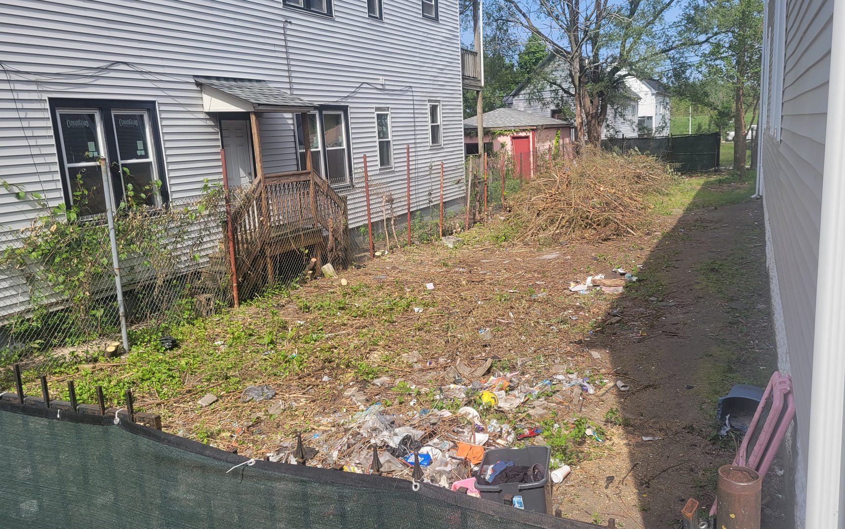 8415 S Mackinaw Avenue Property Photo 2