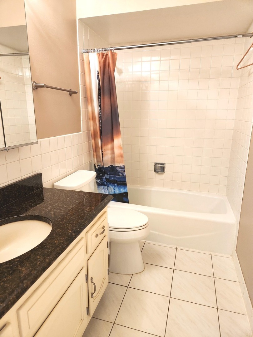 8001 W Courte Drive 310 Property Photo 15
