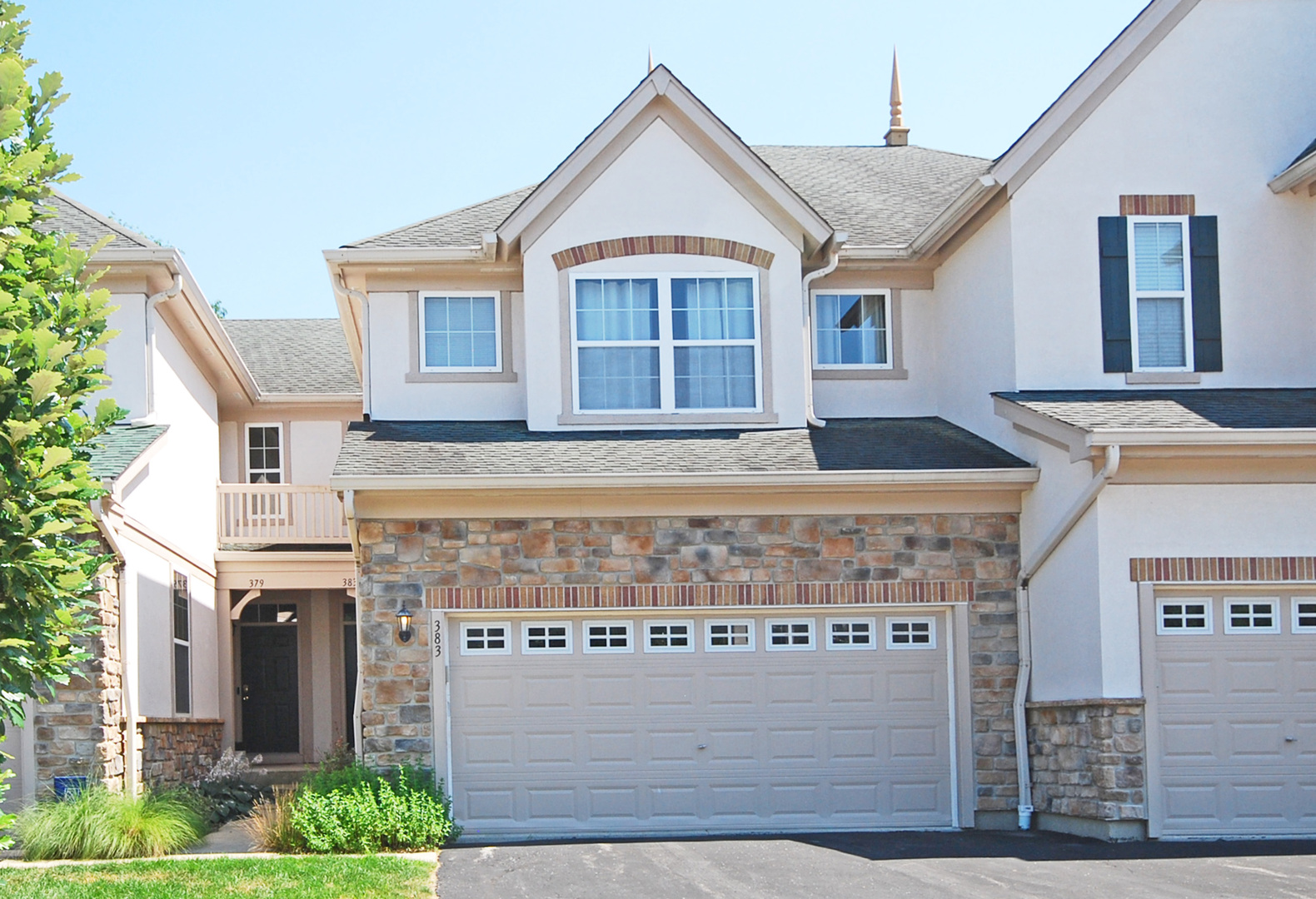 383 Shadow Creek Drive Property Photo 1