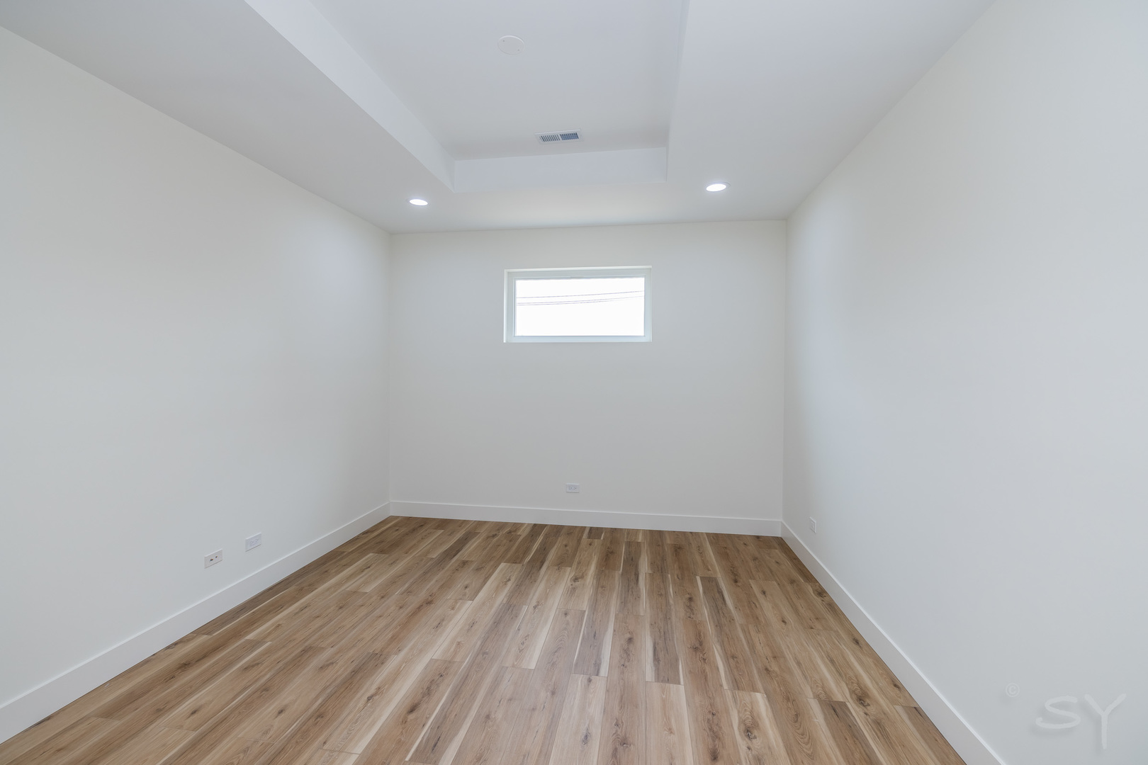 2611 W 21 Street Property Photo 23