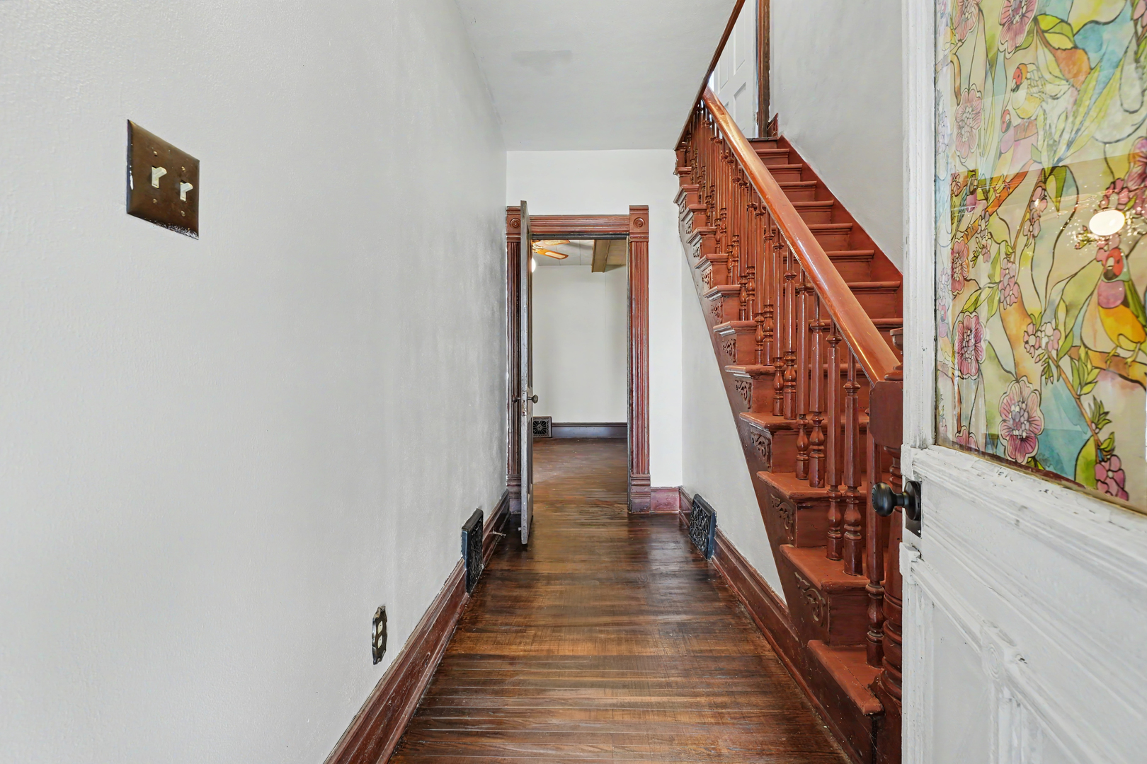 105 W Maple Street Property Photo 5