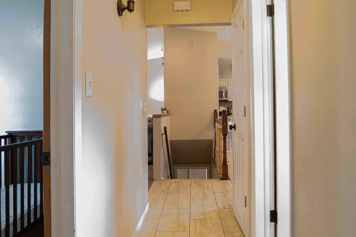810 42nd Street Property Photo 13