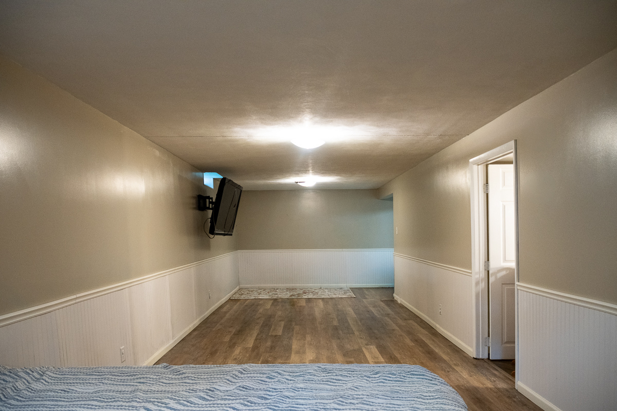 810 42nd Street Property Photo 29