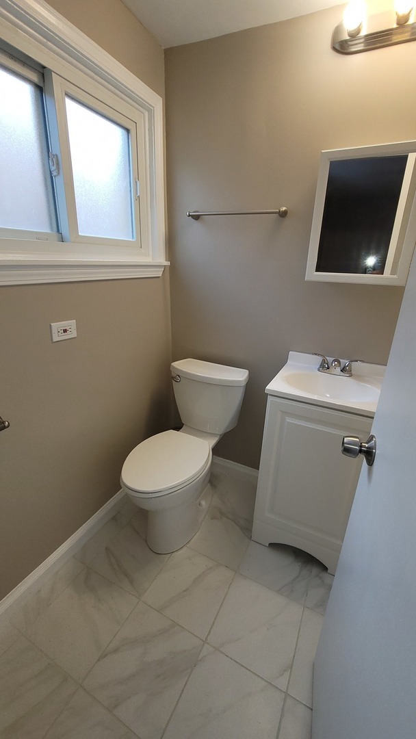 9600 S Komensky Avenue 3w Property Photo 18