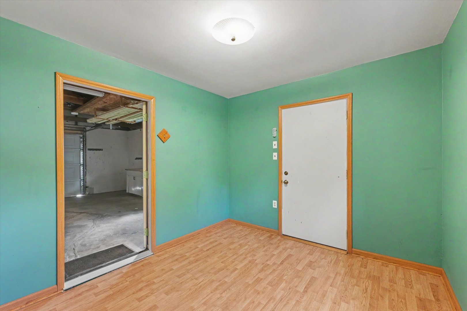 706 E Michigan Avenue Property Photo 33