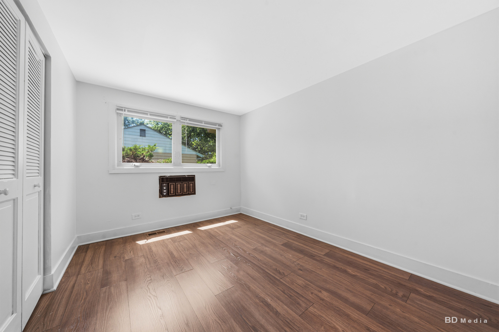 18055 Thomas Lane Property Photo 17