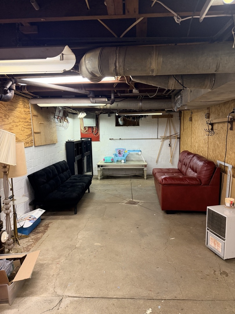 401 Wisconsin Avenue Property Photo 14