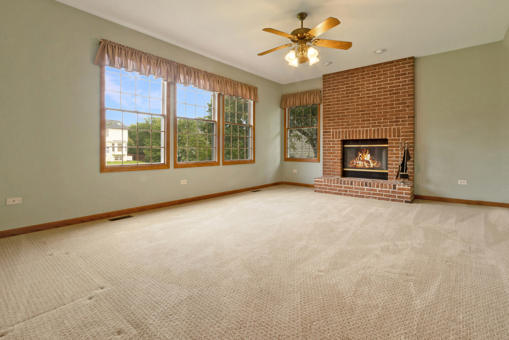 1832 E Vista Terrace Property Photo 10