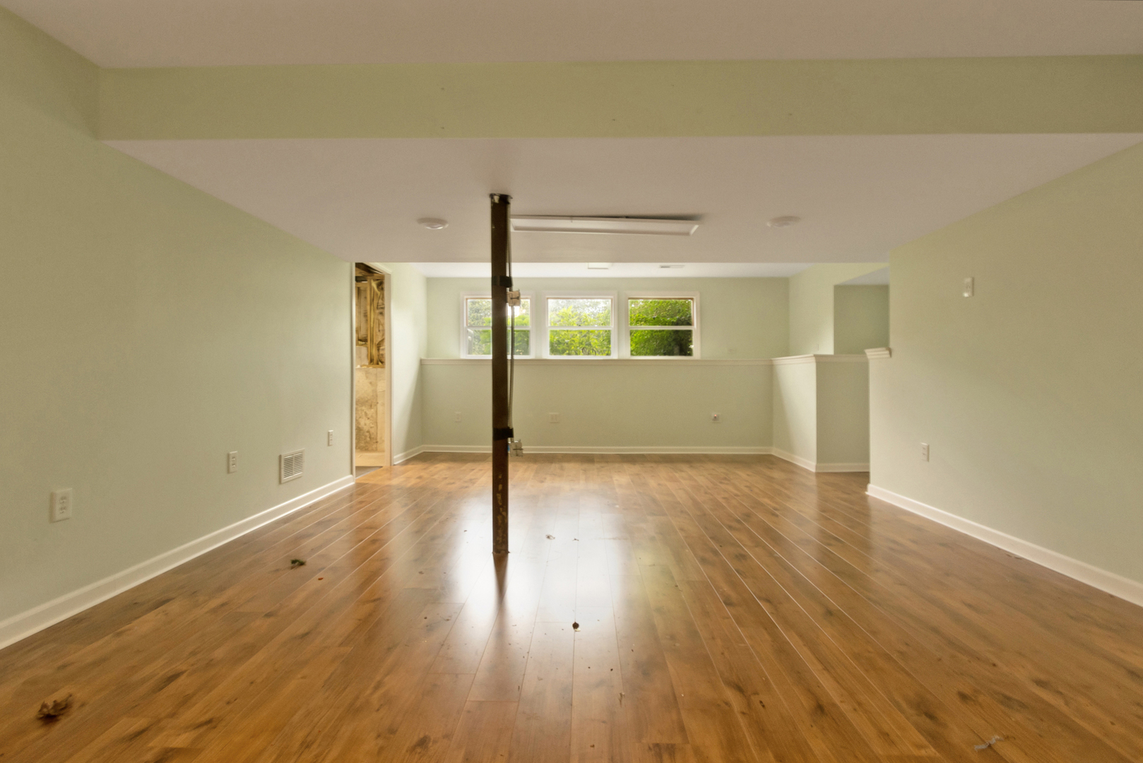 1832 E Vista Terrace Property Photo 19