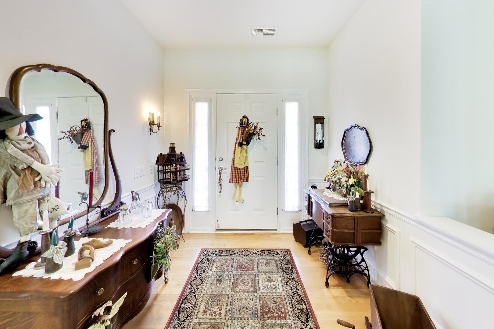 13410 Abbington Drive Property Photo 4