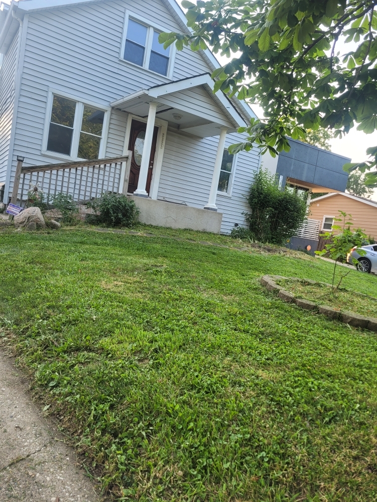 2322 Wallace Avenue Property Photo 1