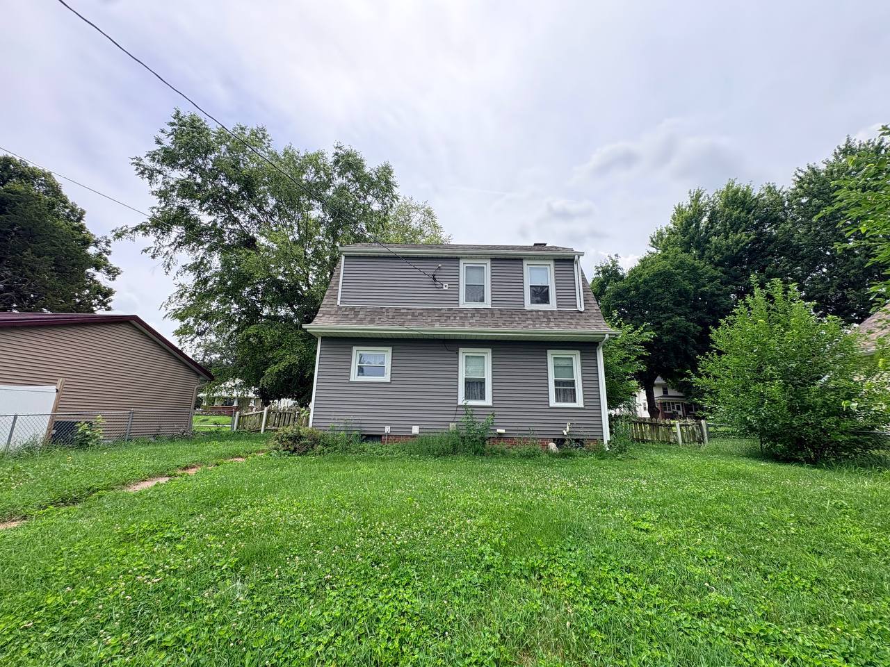324 E Durant Street Property Photo 5