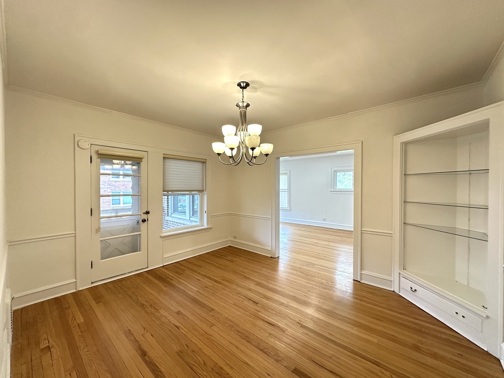 2611 Walnut Street 2 Property Photo 6