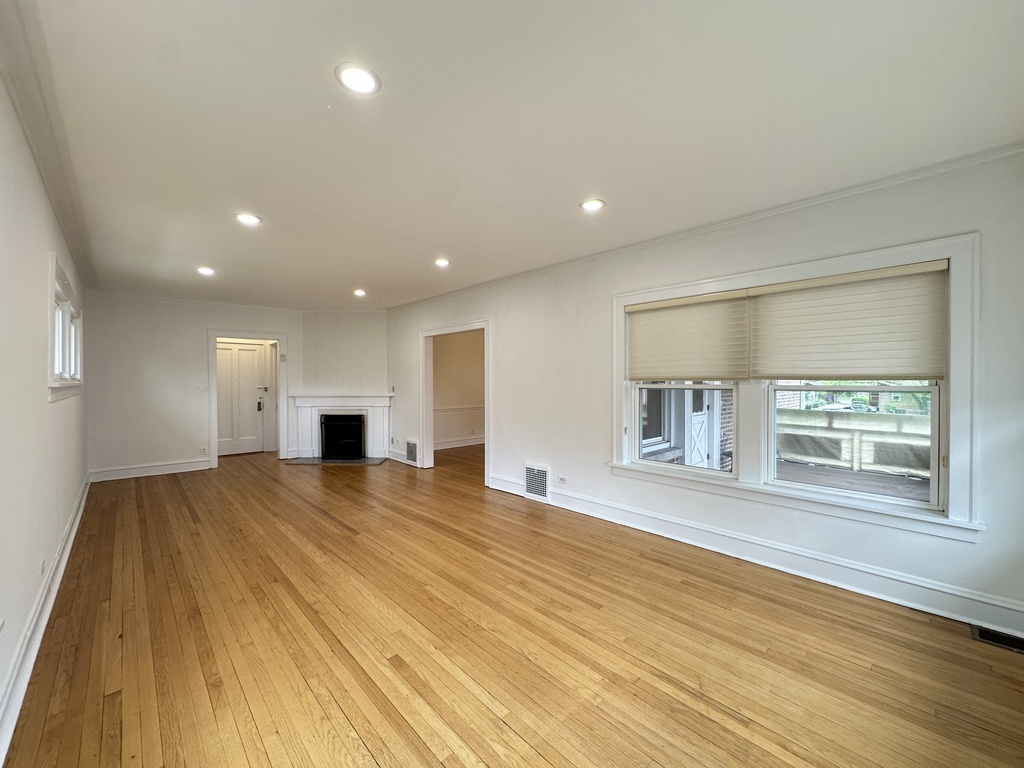 2611 Walnut Street 2 Property Photo 11