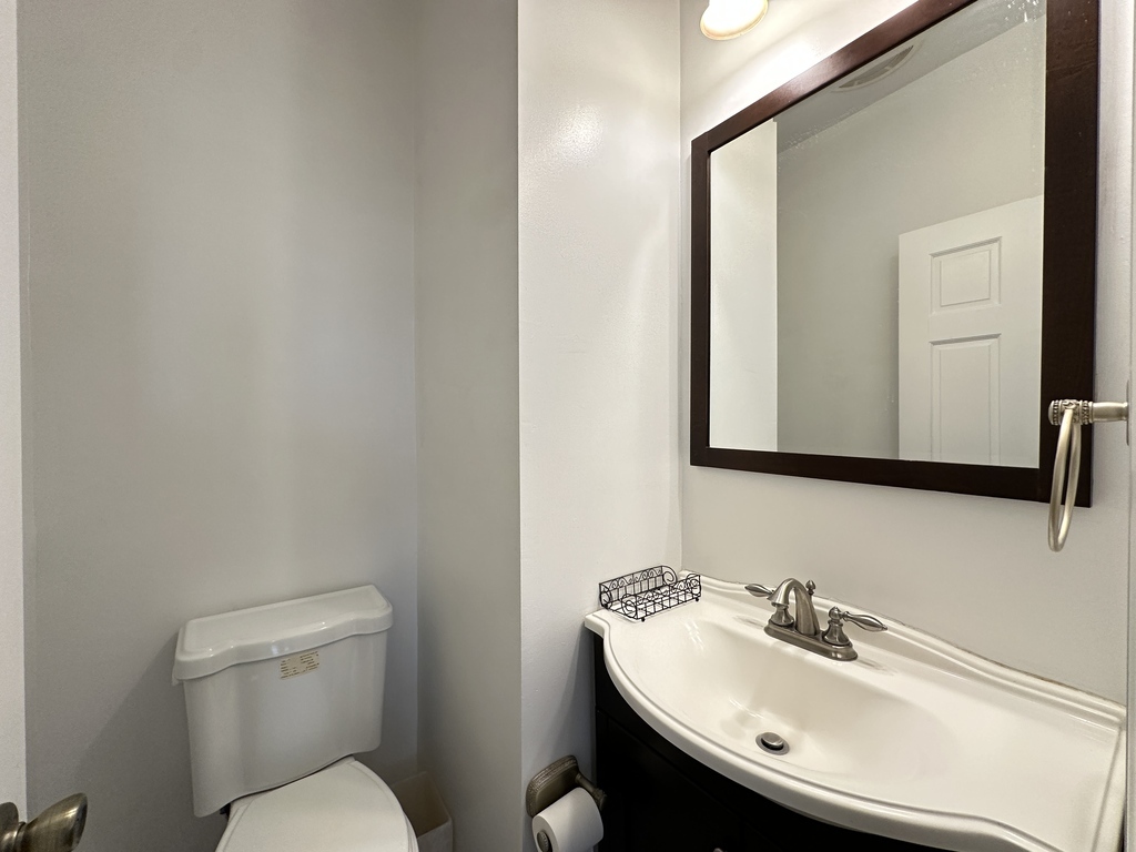 2611 Walnut Street 2 Property Photo 19