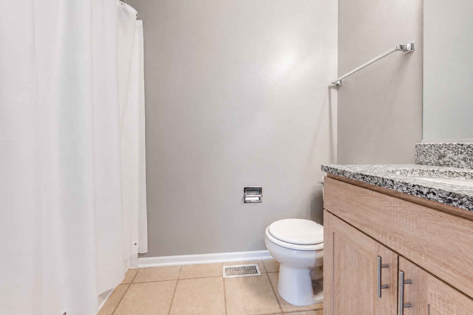 21258 W Cascade Court Property Photo 12