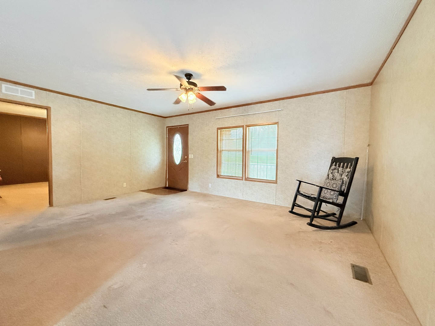 885 Wilson Street Property Photo 11