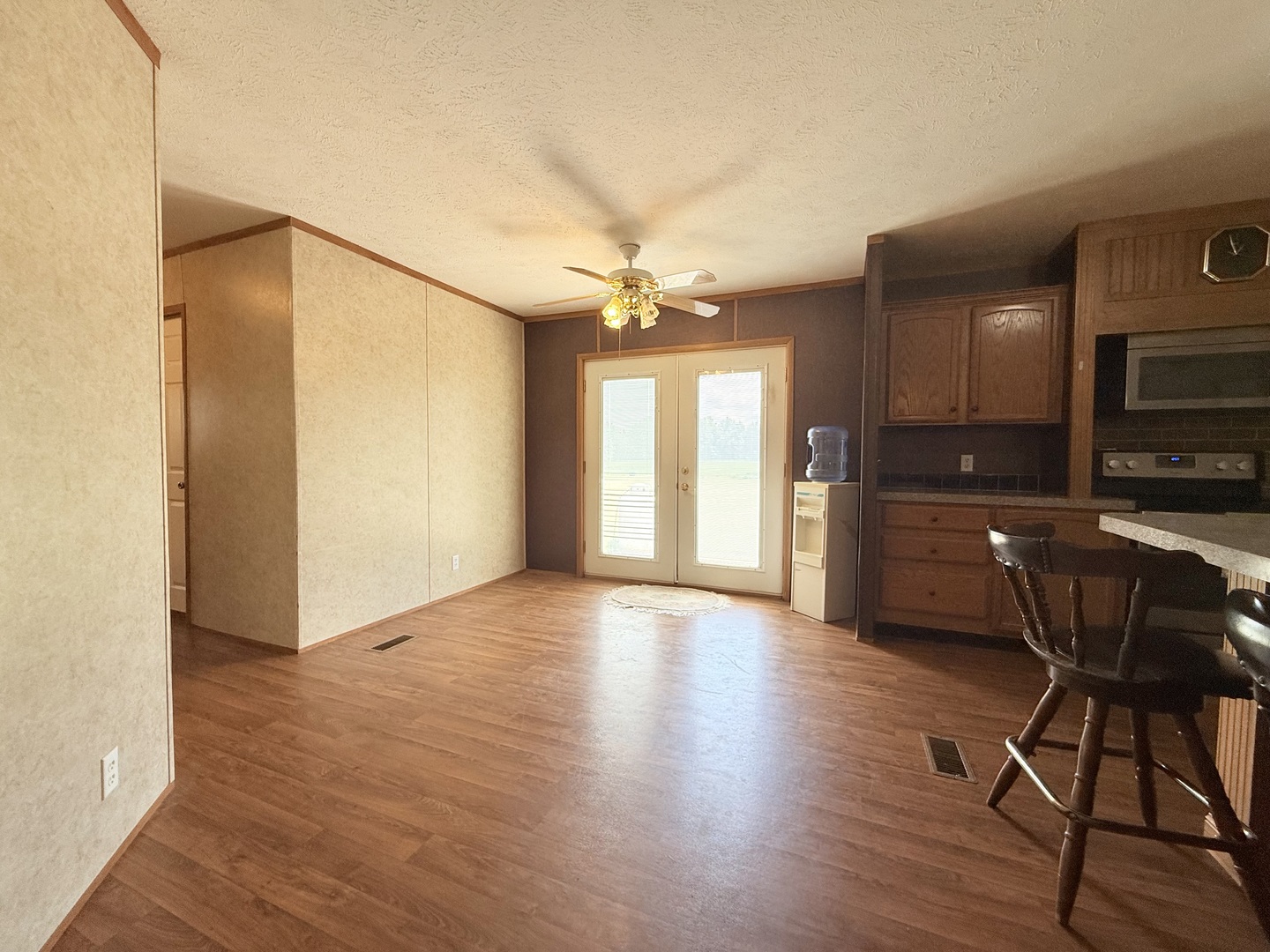 885 Wilson Street Property Photo 14