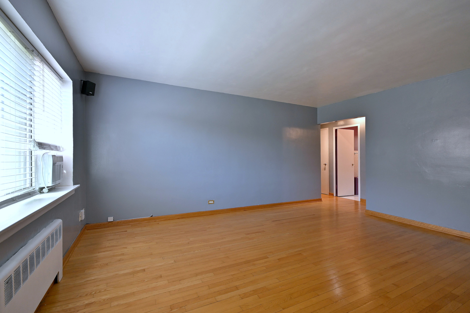 1112 N Harlem Avenue 1 Property Photo 5