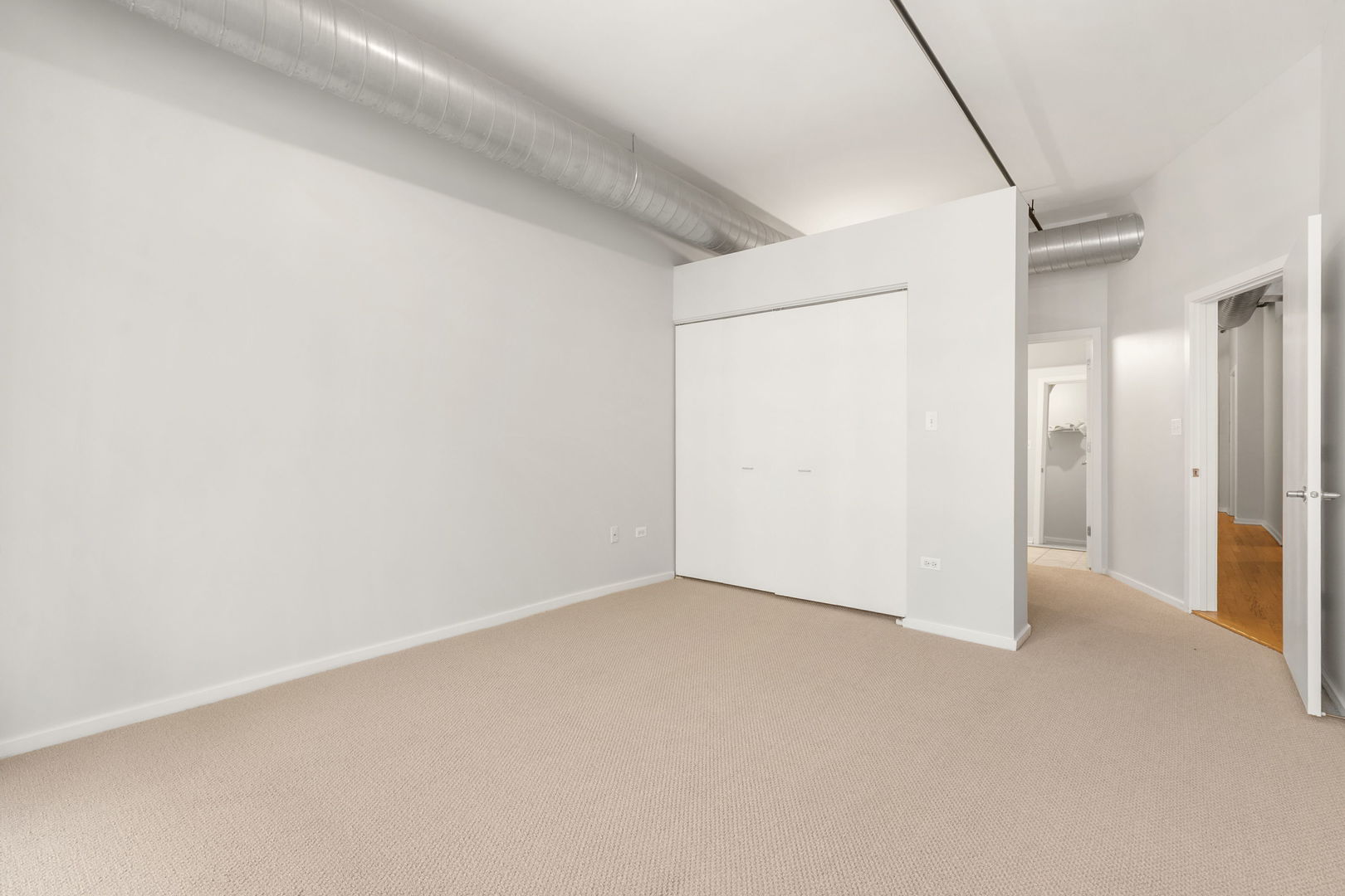 520 S State Street 902 Property Photo 21