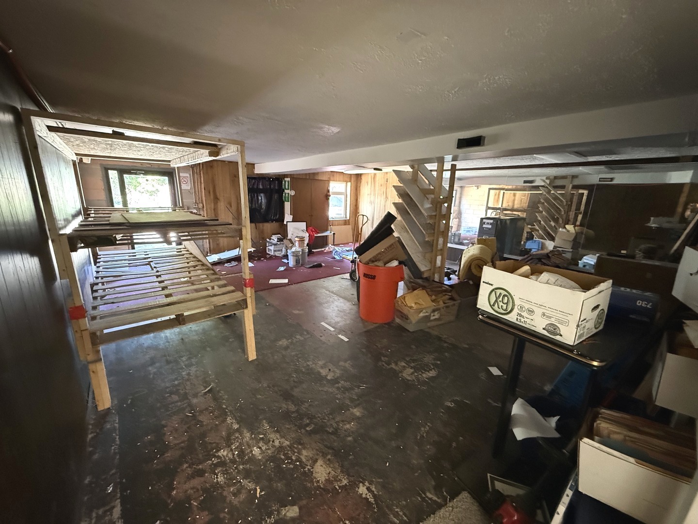 5808 W Higgins Avenue Property Photo 11