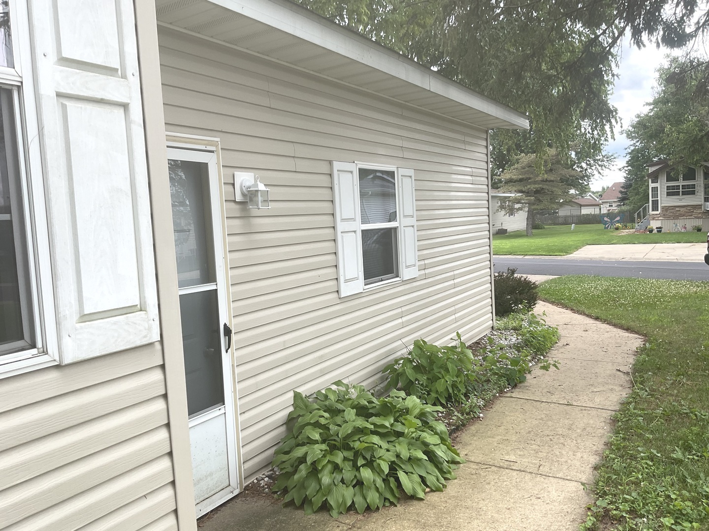 406 Spruce Drive Property Photo 12