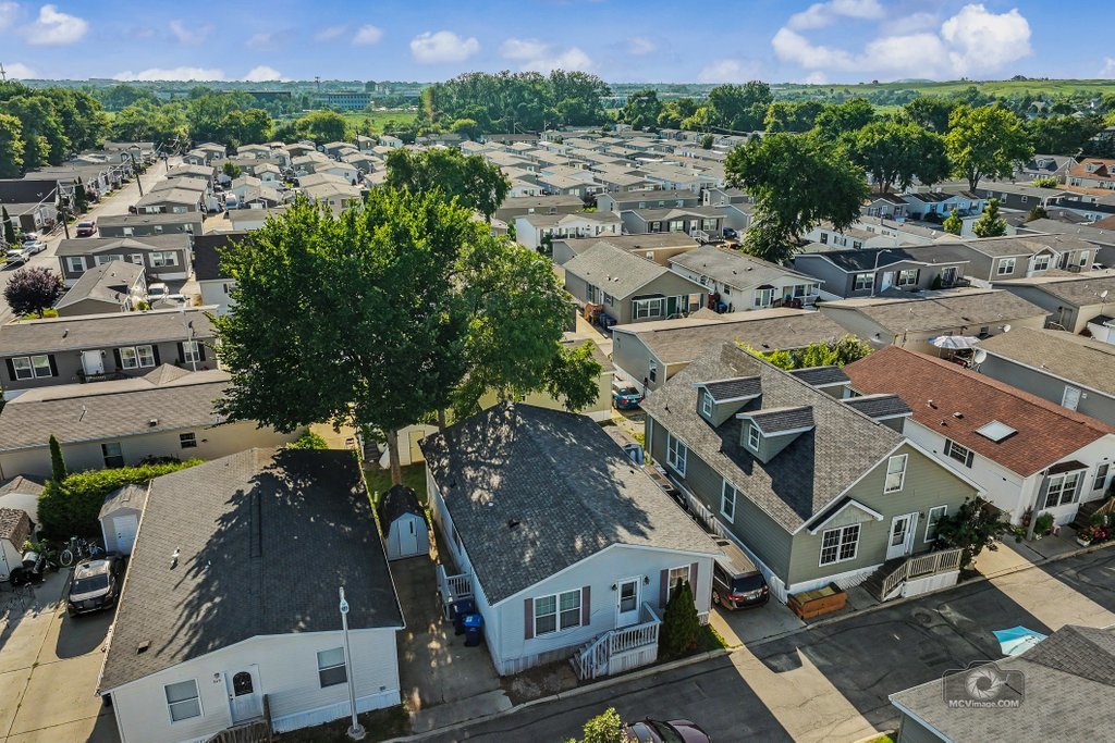 723 7th Street Property Photo 3