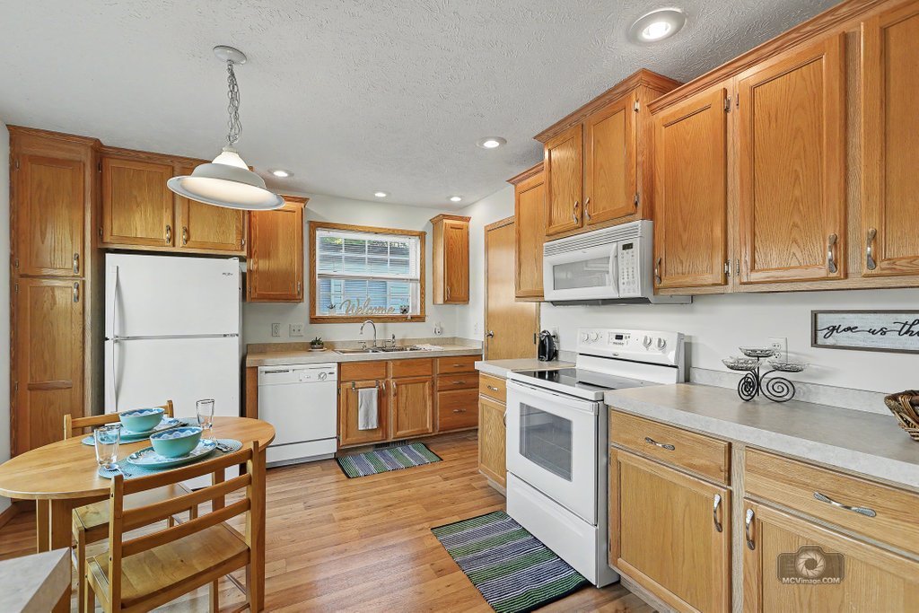 723 7th Street Property Photo 10