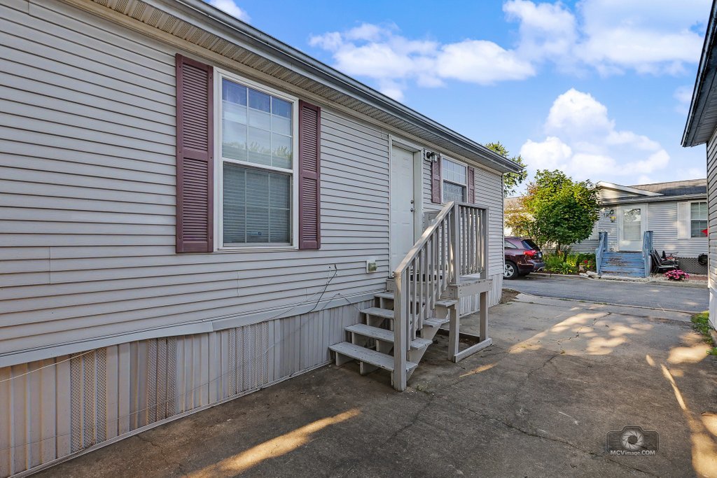 723 7th Street Property Photo 19