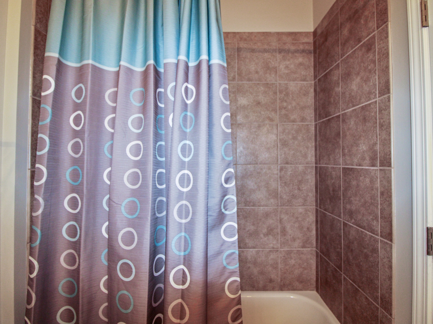 2409 W 32nd Place Property Photo 13