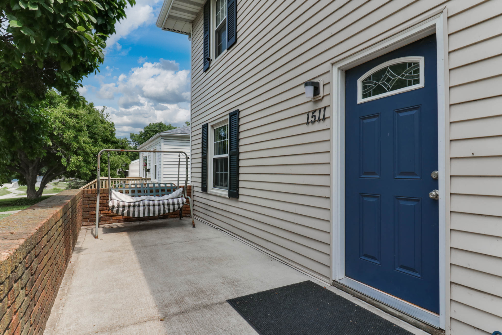 1511 Fell Avenue Property Photo 2