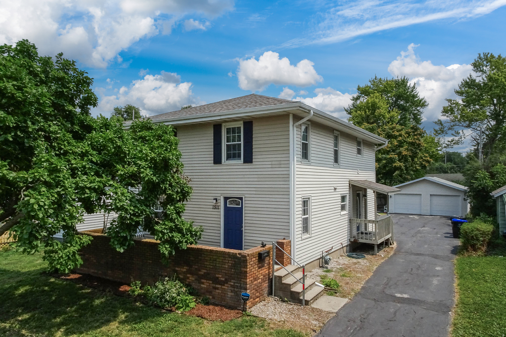 1511 Fell Avenue Property Photo 3