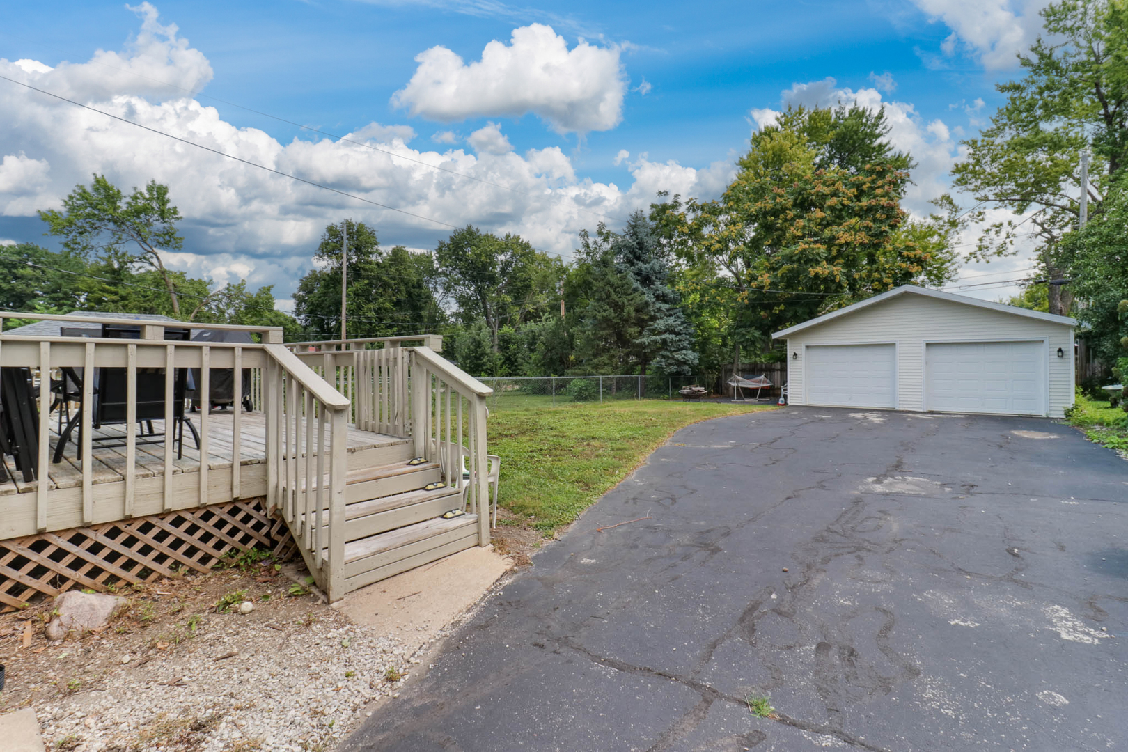 1511 Fell Avenue Property Photo 9