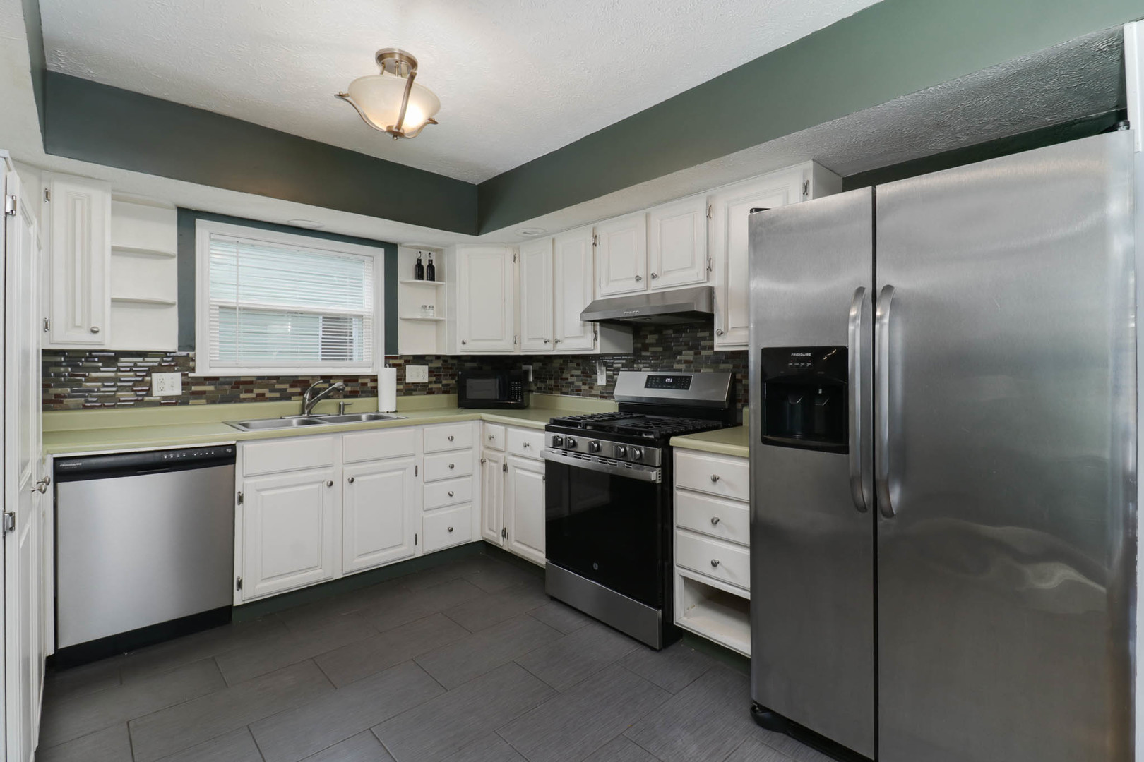 1511 Fell Avenue Property Photo 19