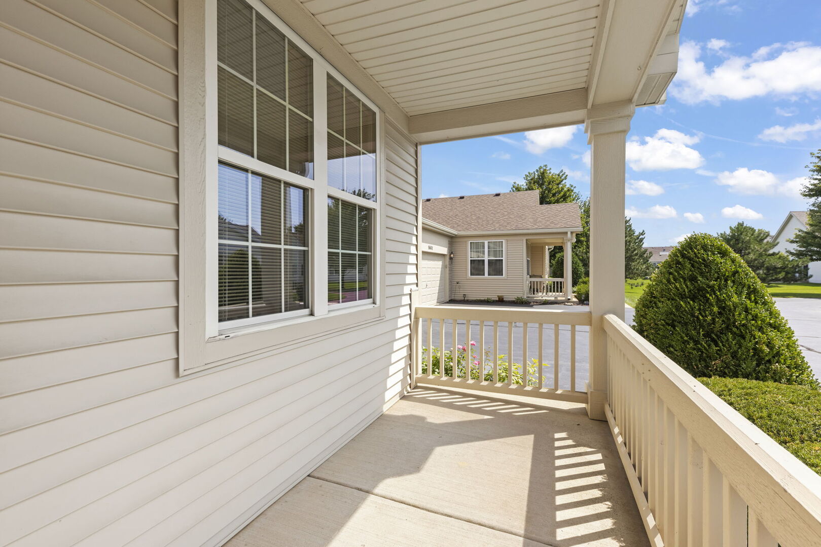 16609 Buckner Pond Way Property Photo 3