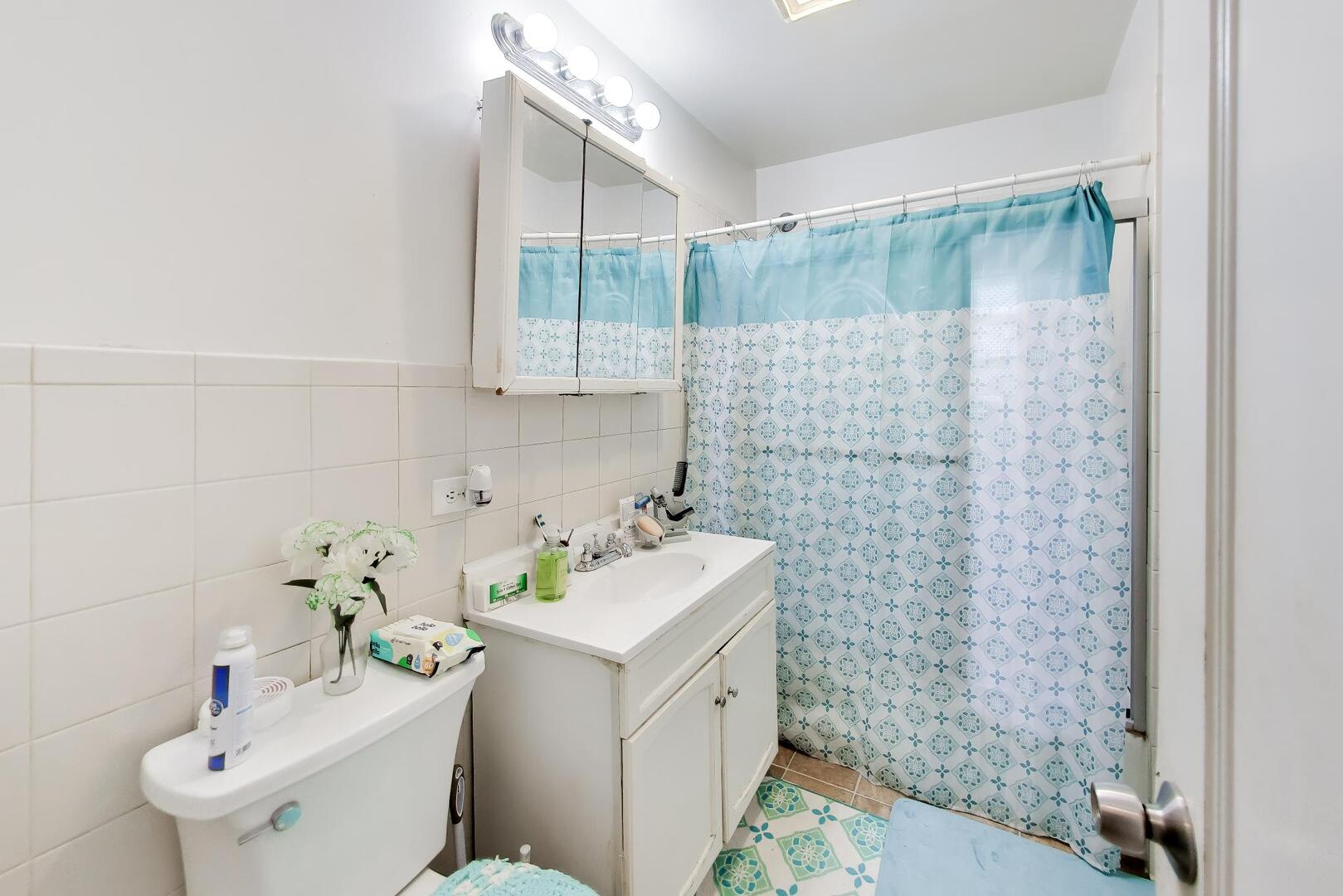6718 N Campbell Avenue Property Photo 42