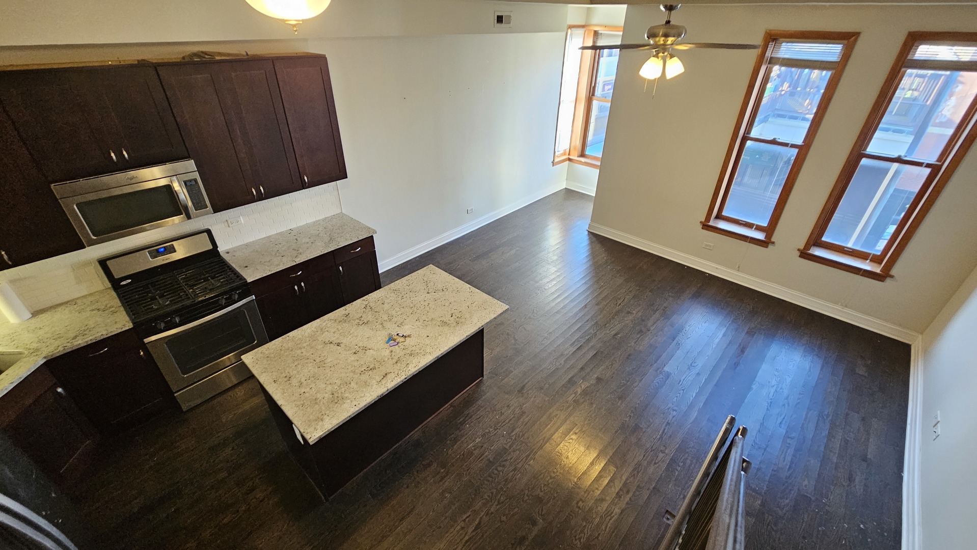 939 W Armitage Avenue B Property Photo 11