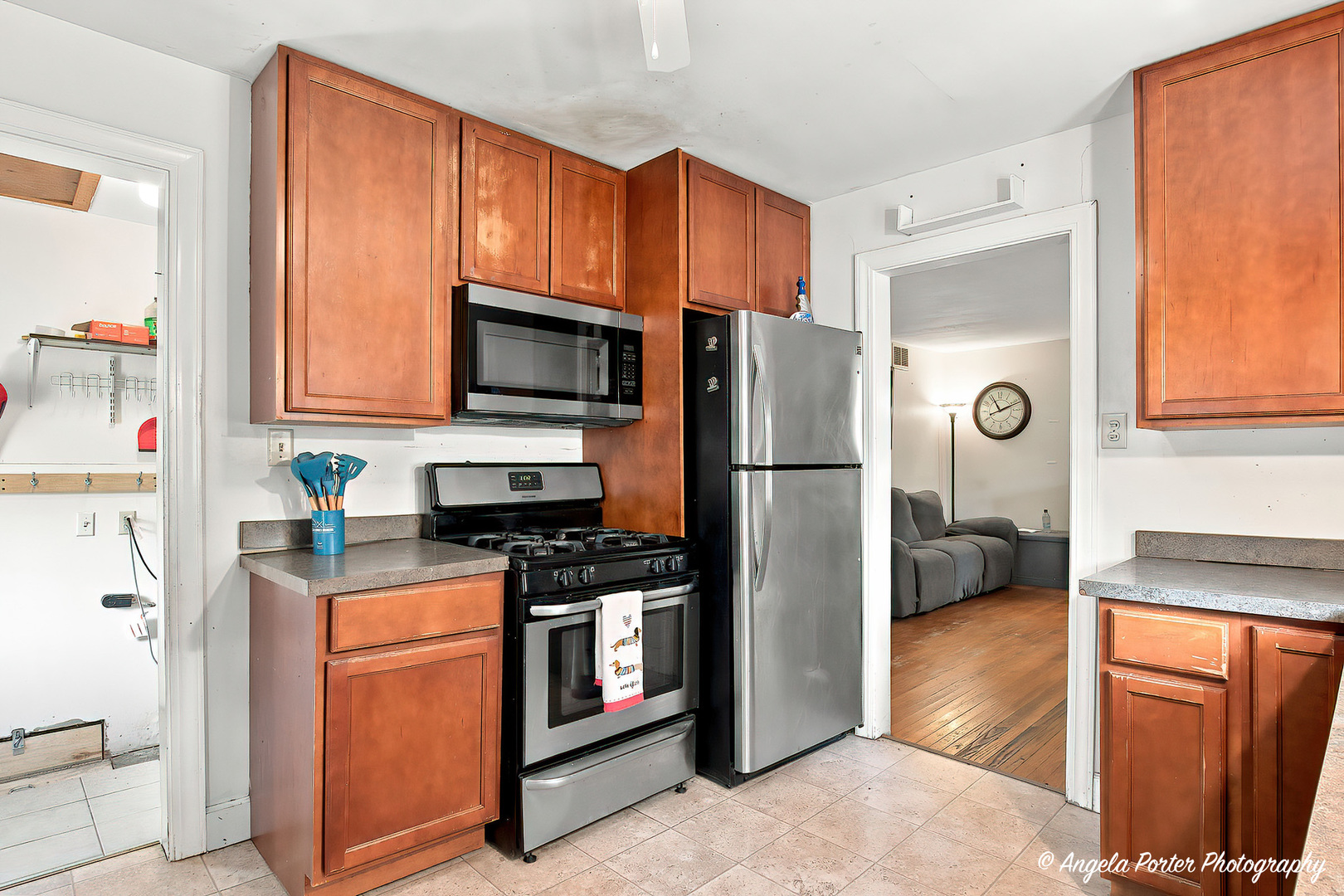1019 N Madison Street Property Photo 8
