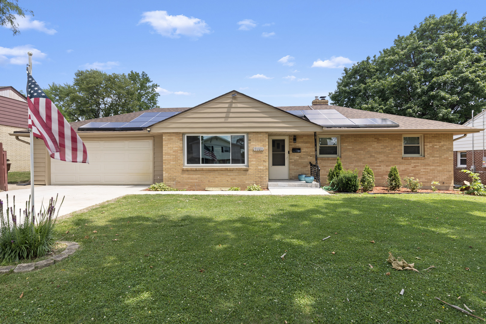 3631 Huffman Boulevard Property Photo 2