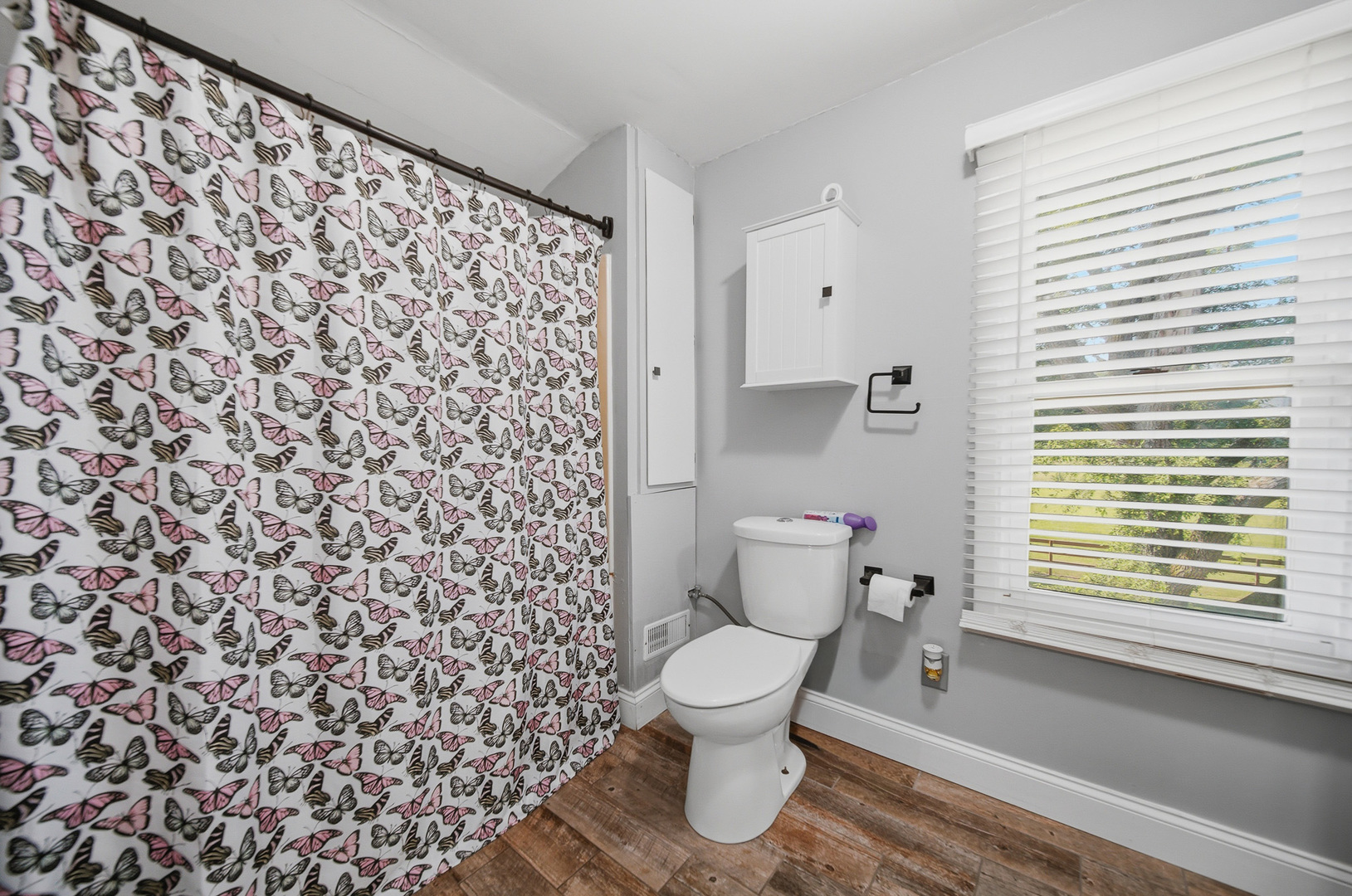 7630 Ridge Road Property Photo 36