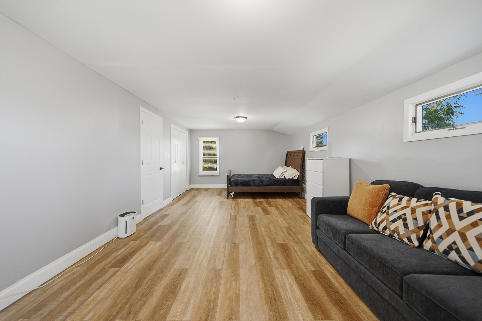 7630 Ridge Road Property Photo 39