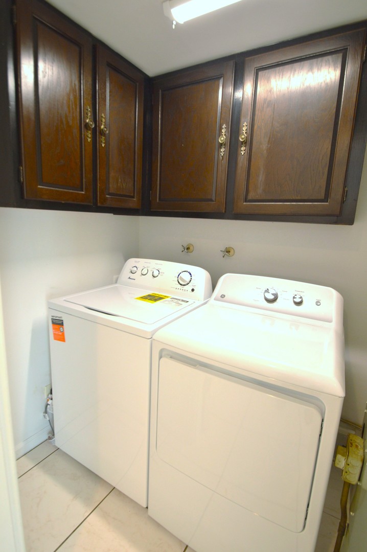 112 Carriage Way Drive 204a Property Photo 24