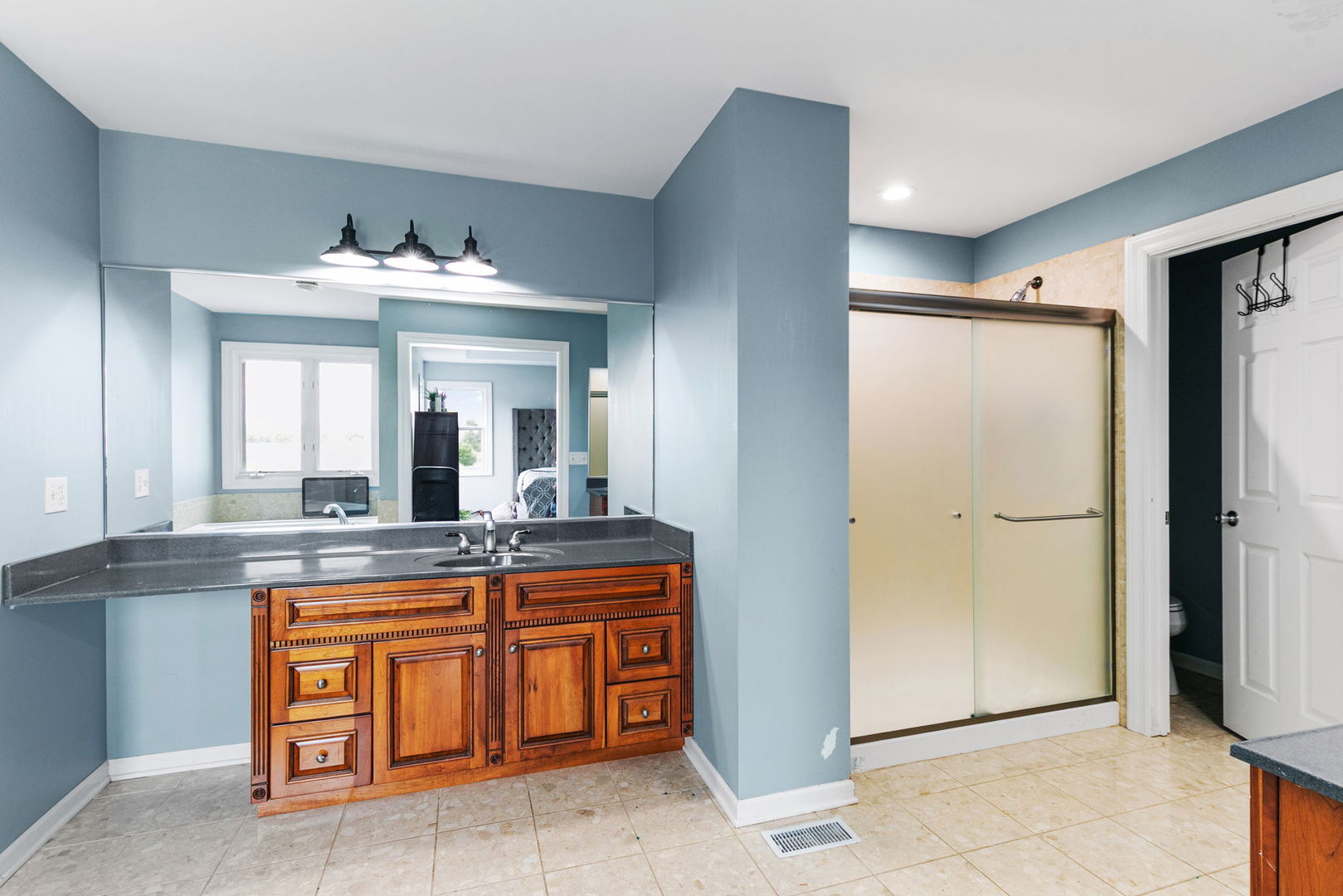 1365 Pheasant Trail Property Photo 21
