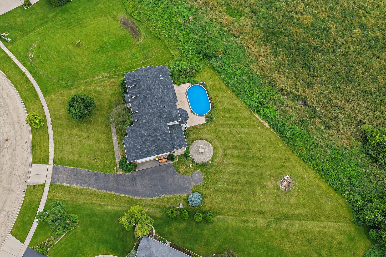 1365 Pheasant Trail Property Photo 38