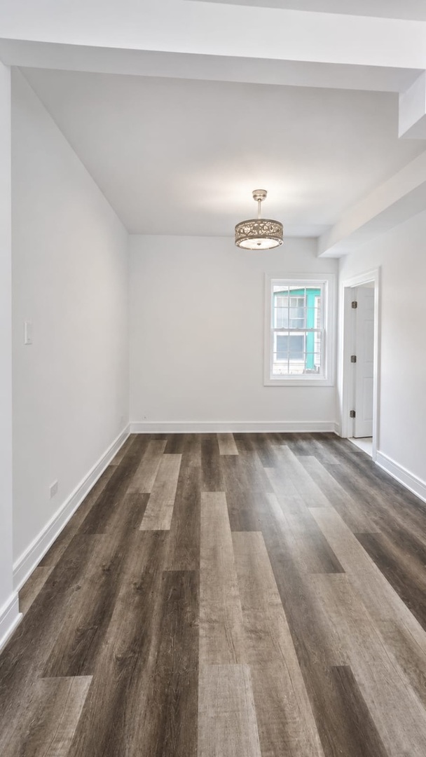 8156 S King Drive Property Photo 8