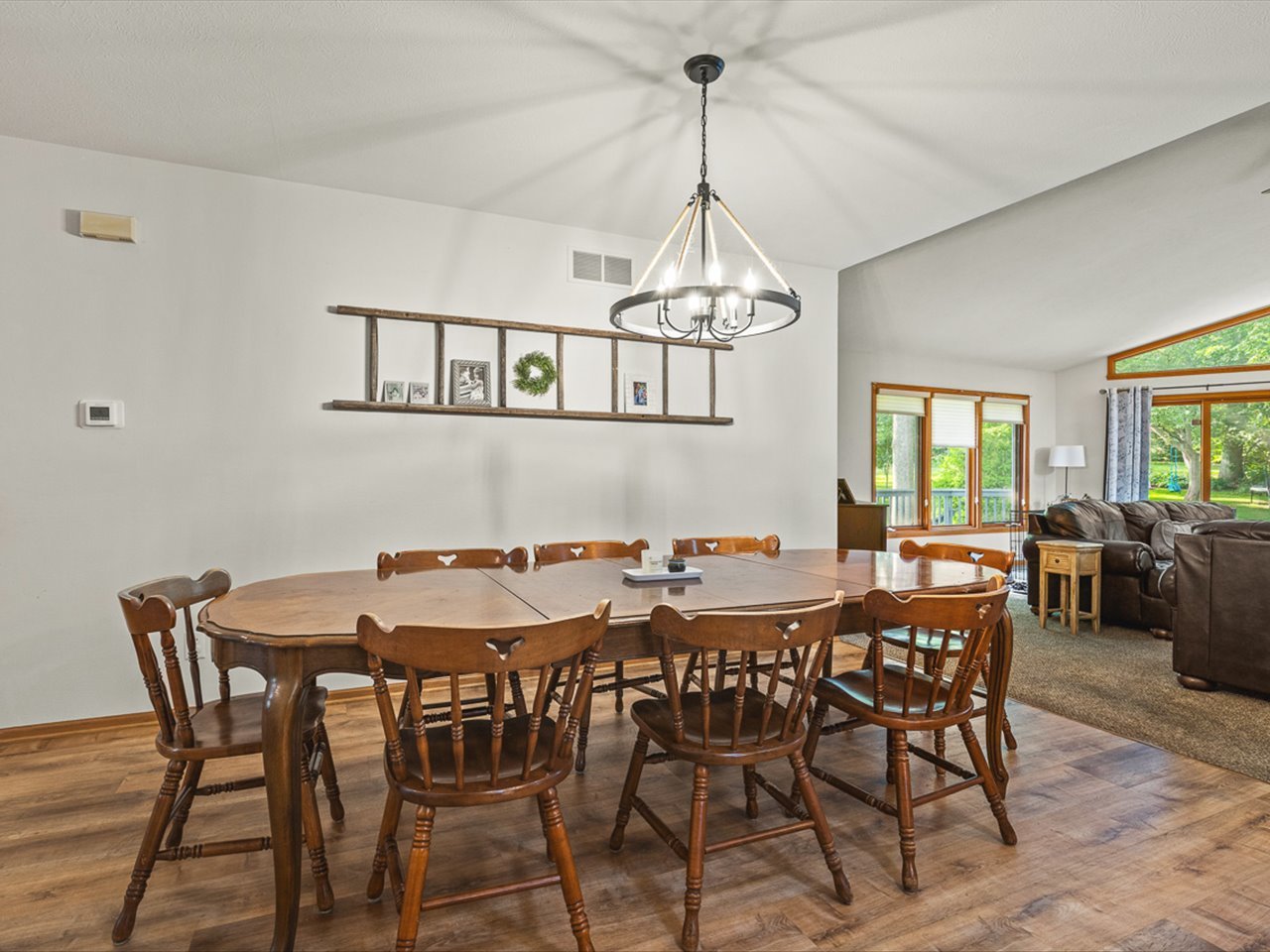 2085 Lake Summerset Road Property Photo 13