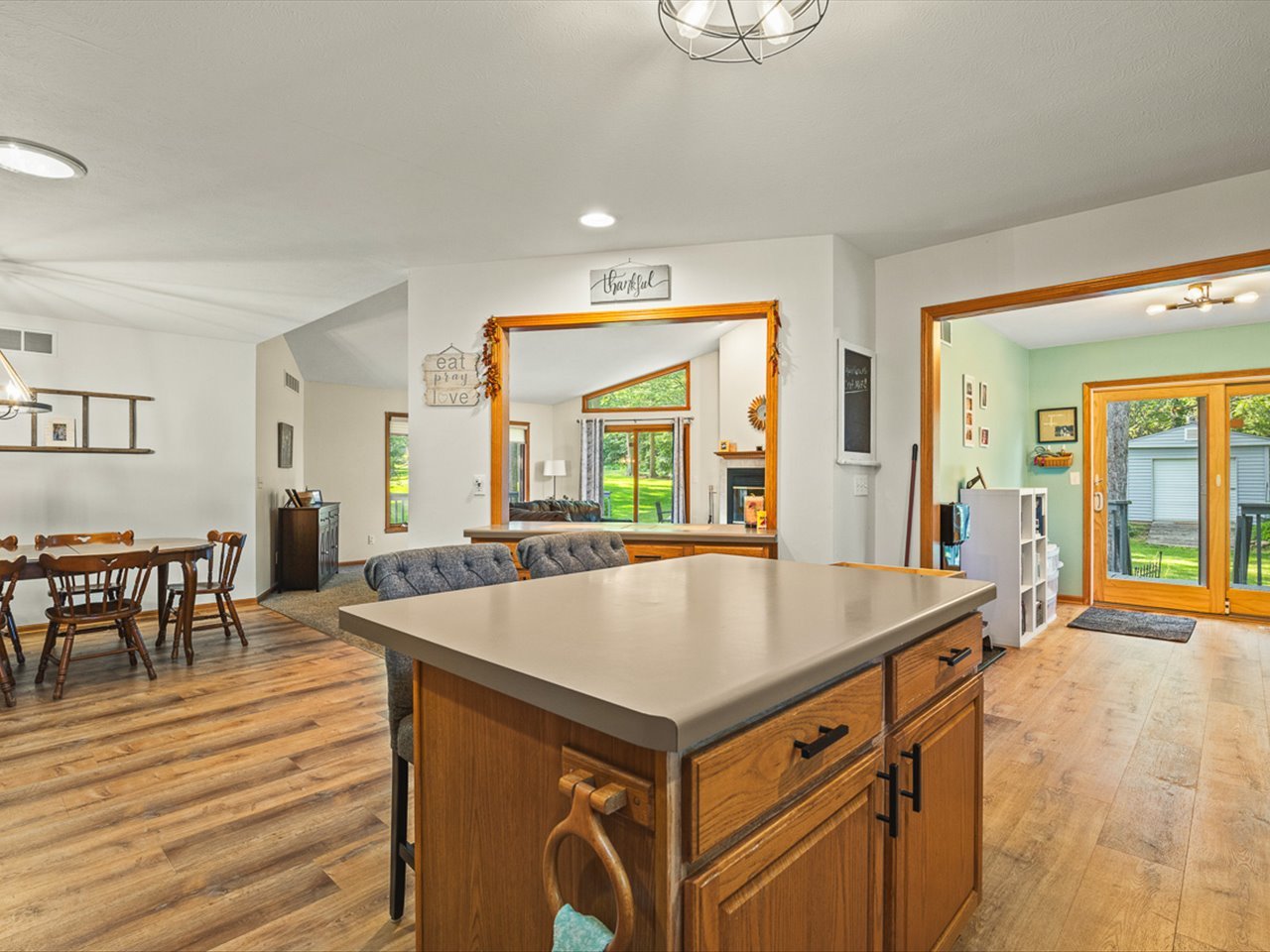 2085 Lake Summerset Road Property Photo 22